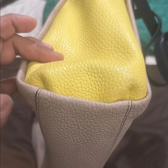 Kate Spade Yellow and tan Crossbody Bag with Structured Design - Picture 15 of 16